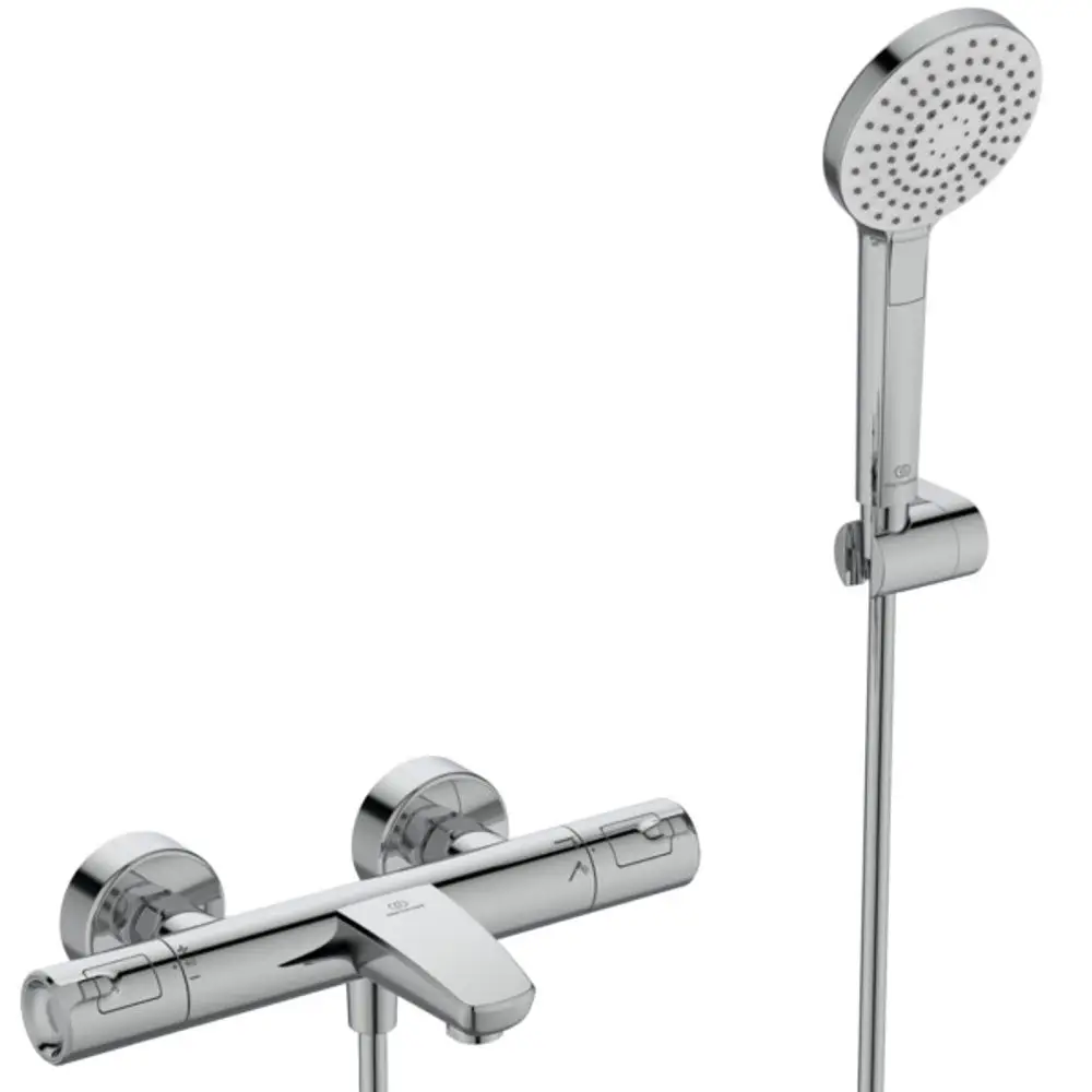 Thermostat mit Handbrause, verchromte Oberfläche, von Ideal Standard. Der Wasserhahn verfügt über Regler für Temperatur und Wasserfluss.